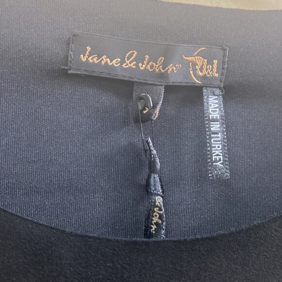 Jane & John women’s size Small suede like black dress with pearls - Picture 3 of 5